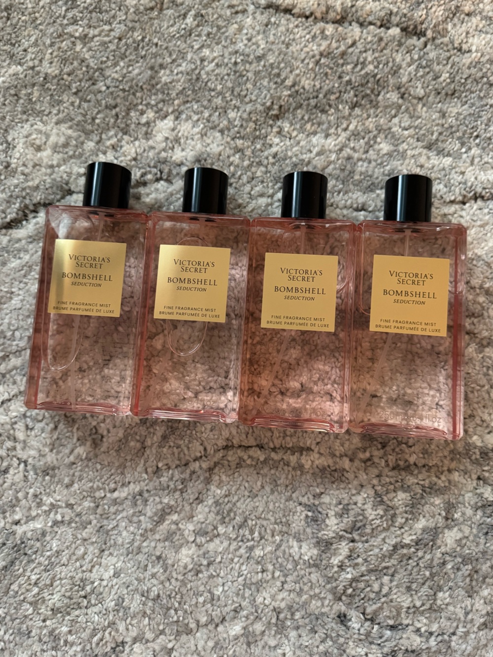 Victoria Secret- bombshell seduction fine fragrance mist